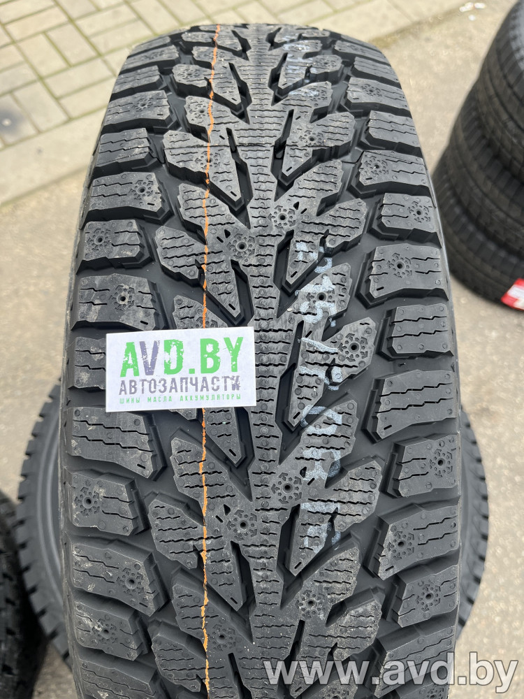 Купить Шины Kumho WinterCraft ice Wi32 235/65R17 108T в Минске.