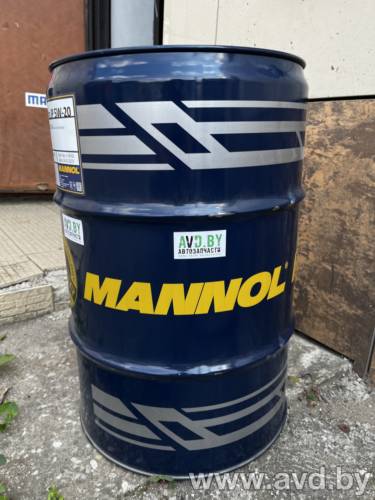 Купить Моторное масло Mannol CLASSIC 10W-40 60л  в Минске.