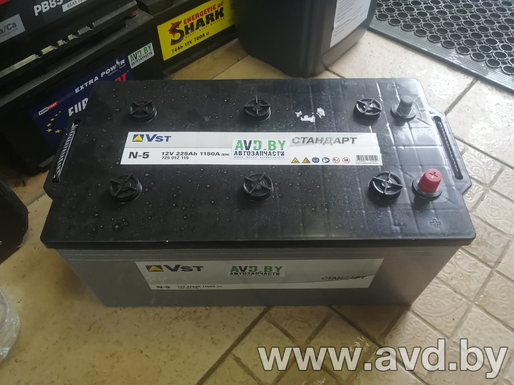 Купить Автомобильные аккумуляторы VST Standard 725 012 115 L (225 А/ч) в Минске.