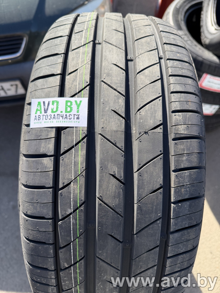 Купить Шины Kumho Ecsta HS52 235/45R17 97W  в Минске.