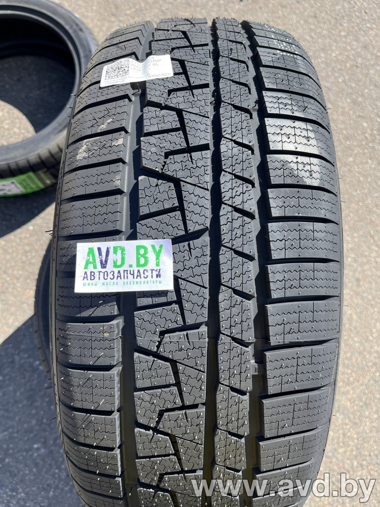 Купить Шины Lanvigator Wintergrip UHP 215/45R18 93V в Минске.