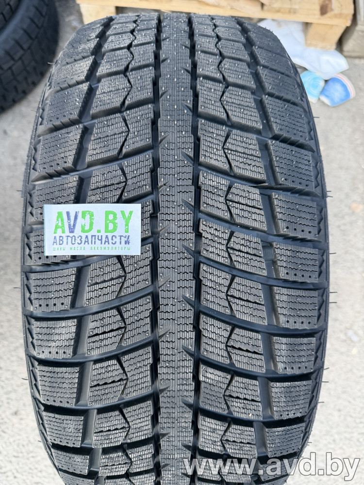 Купить Шины LEAO Winter Defender Ice I-15 235/45R17 97T  в Минске.
