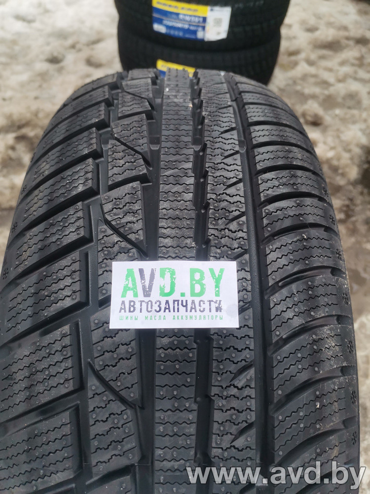 Купить Шины LingLong GreenMax Winter UHP 205/50R17 93V  в Минске.