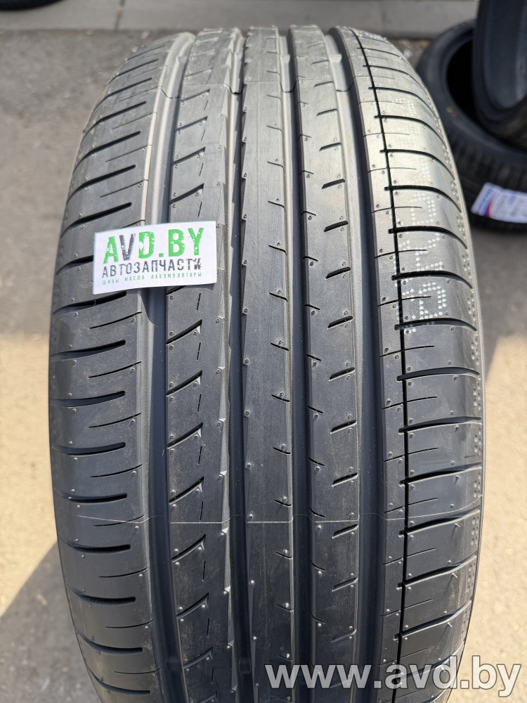Купить Шины Yokohama BluEarth-GT AE51 235/55R18 100V  в Минске.