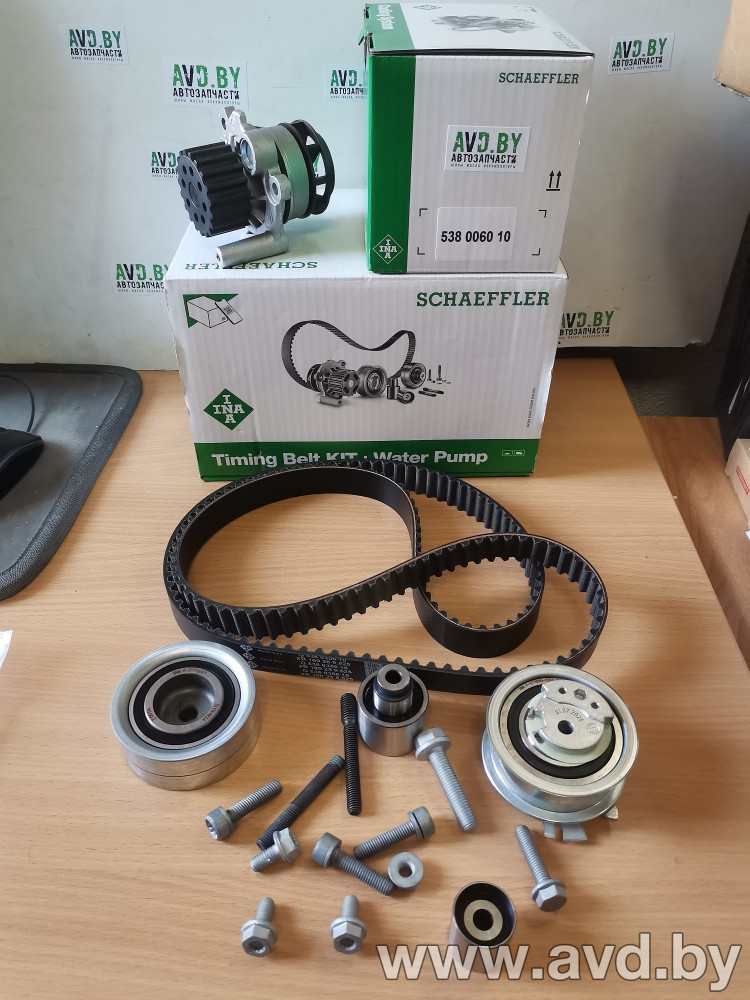 Купить Комплекты ГРМ INA с помпой 530055032  в Минске.