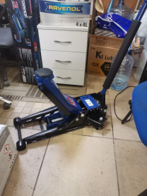 Купить Домкраты FORSAGE Подкатной двухпоршневой 3т (F-TZA830003)  в Минске.